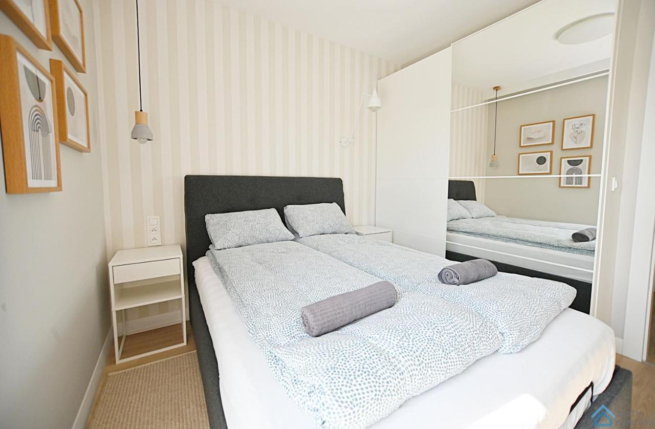 Beige 3City Apartment With Parking In Gdansk By Noclegi Renters Dış mekan fotoğraf